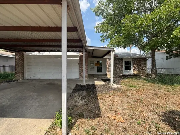 9038 Old Sky Hbr, San Antonio, TX 78242