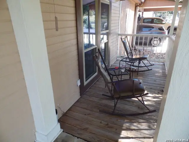 158 Oak Valley Dr, Lakehills, TX 78063 - #2