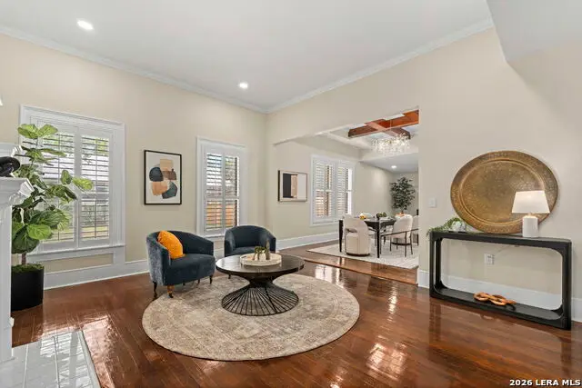 617 E Guenther St, San Antonio, TX 78210 - #1