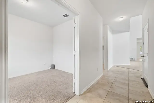 300 Jacks Pl, Seguin, TX 78155 - #2