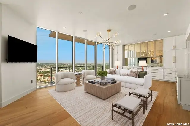 610 E Market St #3216, San Antonio, TX 78205 - #3