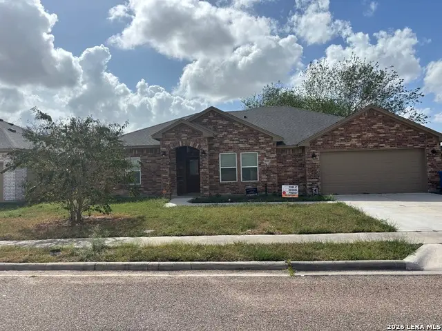 1001 Bluecrest, Beeville, TX 78102 - #3