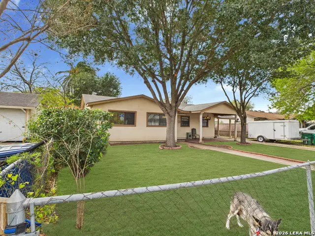 5530 Knoll Krest Dr, San Antonio, TX 78242 - #2