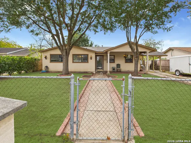 5530 Knoll Krest Dr, San Antonio, TX 78242 - #3