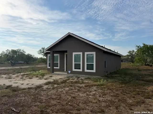 1444 Corgey Rd, Pleasanton, TX 78064 - #2