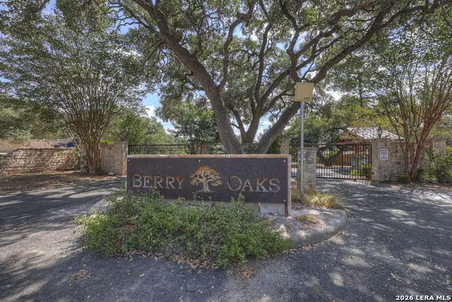 257 Berry Oaks Dr, Bulverde, TX 78163 - #2