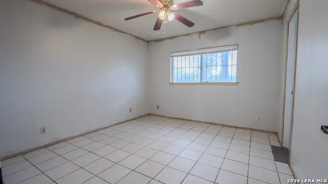 9231 Port Victoria St, San Antonio, TX 78242 - #2