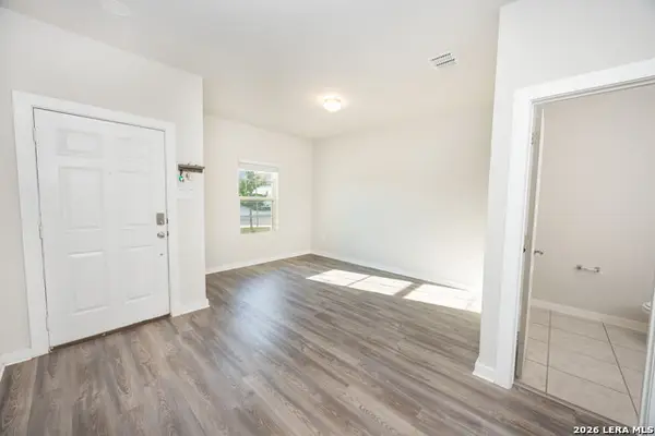 7608 Toledo Bnd, San Antonio, TX 78252