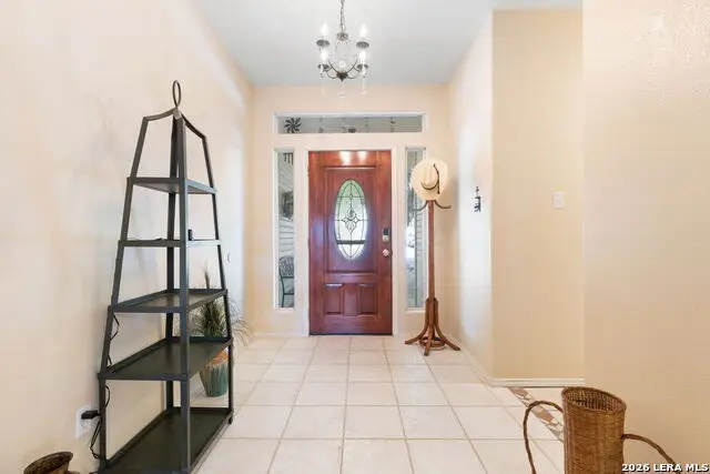 707 Oak Hollow Dr, Kerrville, TX 78028 - #2