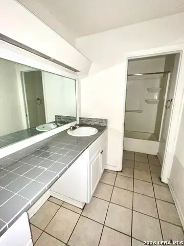 5919 Fairmeade St, San Antonio, TX 78242 - #3