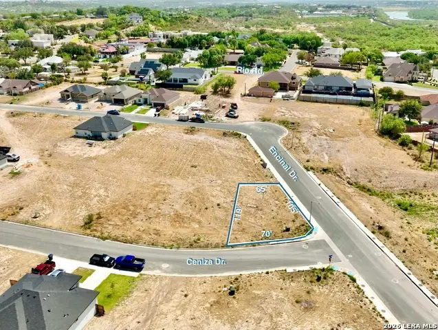 802 Ceniza Dr, Eagle Pass, TX 78852 - #2