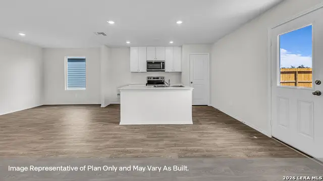 2104 Windflower Lane, Luling, TX 78648 - #3