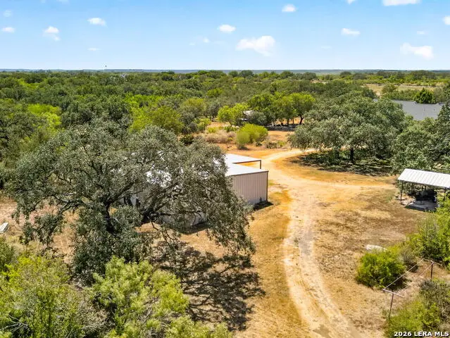 2124 Us Highway 90 W, Castroville, TX 78009 - #2