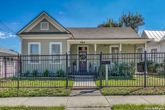 904 N Pine St, San Antonio, TX 78202 - #1