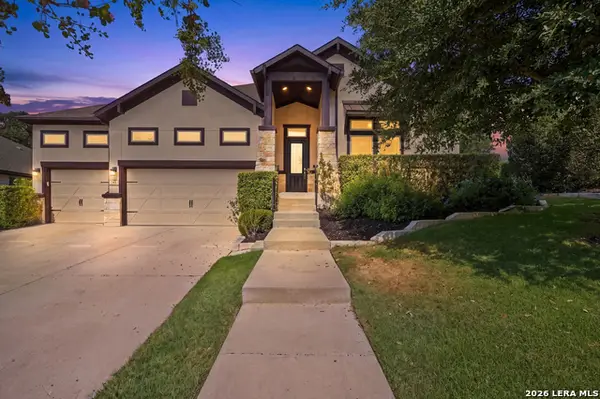 146 Escalera Cir, Boerne, TX 78006