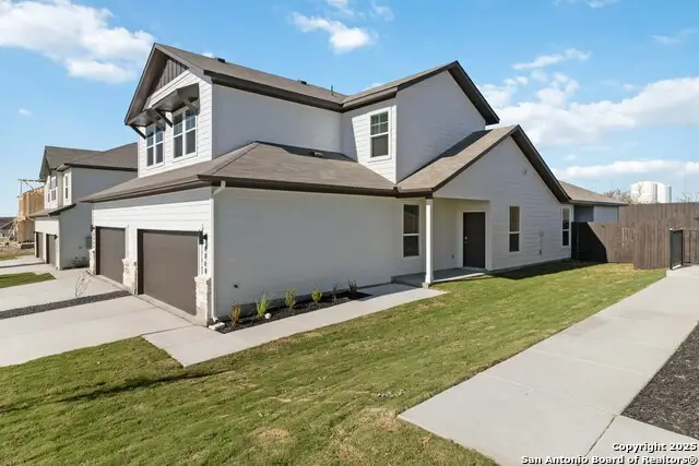 985 Staglin St, Buda, TX 78610 - #3