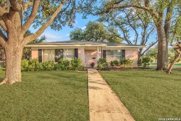 103 Montpelier Dr, San Antonio, TX 78228