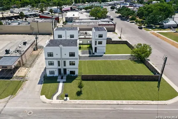 1735 W Gramercy Pl, San Antonio, TX 78201