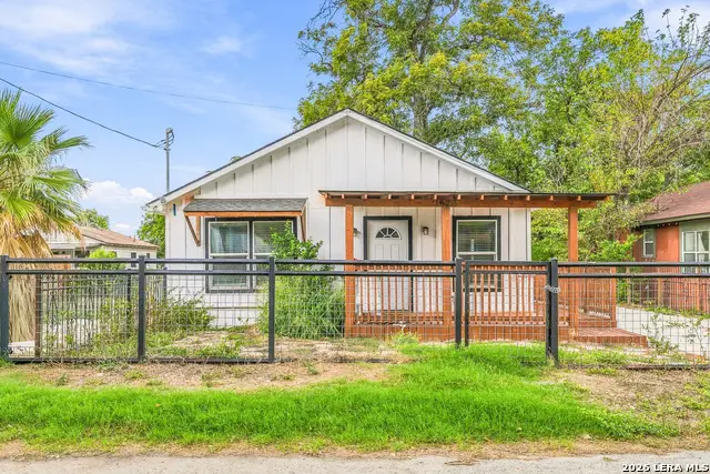 1623 N Center St, San Antonio, TX 78202 - #1