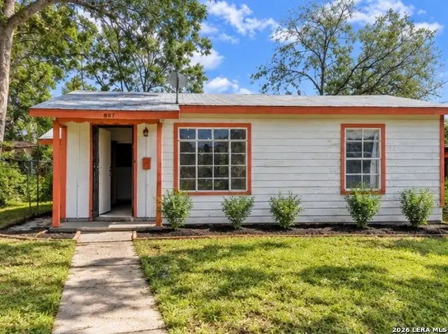 607 Maria Elena, San Antonio, TX 78228 - #2