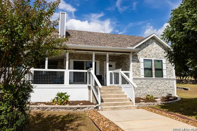 219 Victoria Dr, Kerrville, TX 78028 - #3