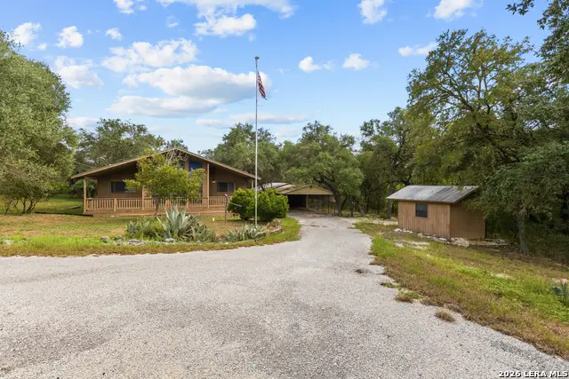 104 Dorothy St, Lakehills, TX 78063 - #2