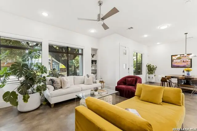 635 Leigh St, San Antonio, TX 78210 - #2