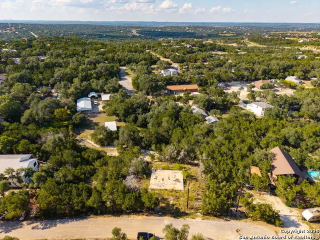651 Valley Rdg, Canyon Lake, TX 78133 - #2