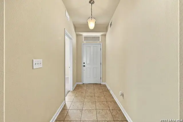 323 Rachel St, San Marcos, TX 78666 - #2