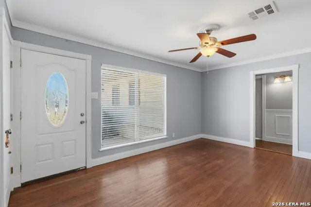 210 N Guilford Dr, San Antonio, TX 78217 - #2