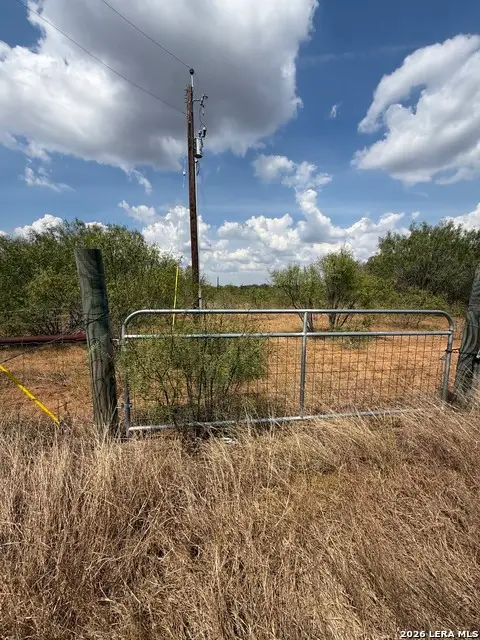 1370 Zion Hill Rd, Seguin, TX 78155 - #1