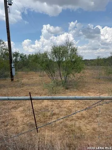 1370 Zion Hill Rd, Seguin, TX 78155 - #2