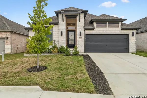 1111 Argon Way, San Antonio, TX 78245