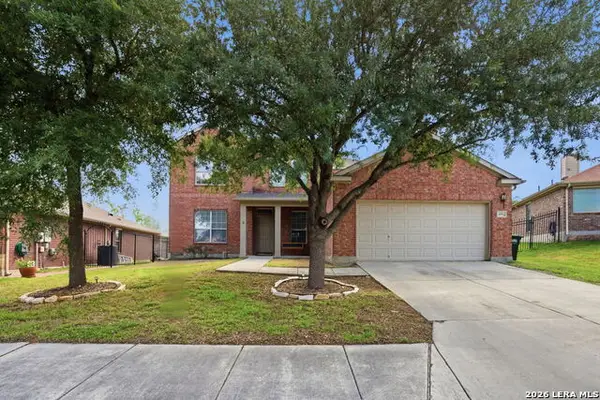 6081 Covers Cv, Schertz, TX 78108