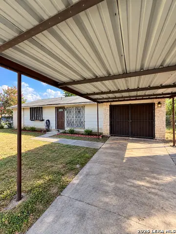 6202 Trail Valley Dr, San Antonio, TX 78242 - #1