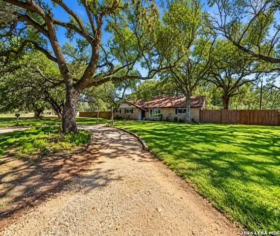 26 Sunrise Dr, Pleasanton, TX 78064 - #2