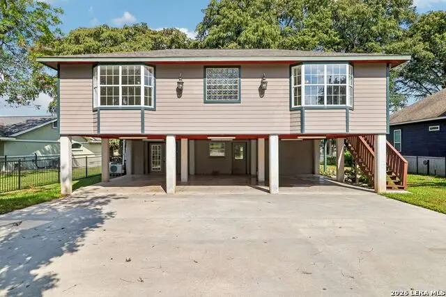 1321 E Zipp Rd, New Braunfels, TX 78130 - #1