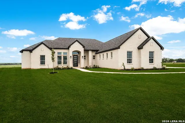 302 Venado Oaks, Castroville, TX 78009 - #2