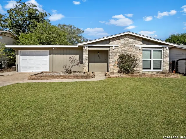 206 Lost Forest St, Live Oak, TX 78233 - #1