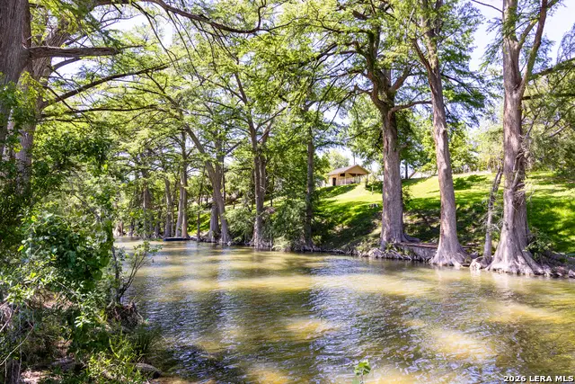 256 Wharton Rd, Kerrville, TX 78028 - #2