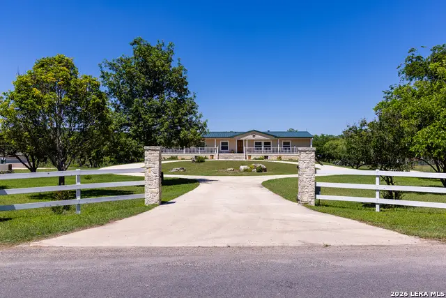 256 Wharton Rd, Kerrville, TX 78028 - #3