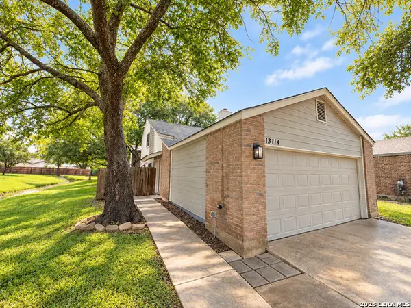 13114 Brook Garden Ln, San Antonio, TX 78232
