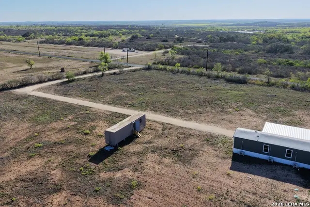 2811 Cr 467, Devine, TX 78016 - #1