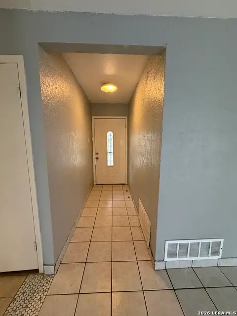5903 Mariner St, San Antonio, TX 78242 - #3