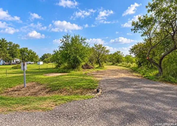117 Ryan Rd, Refugio, TX 78377