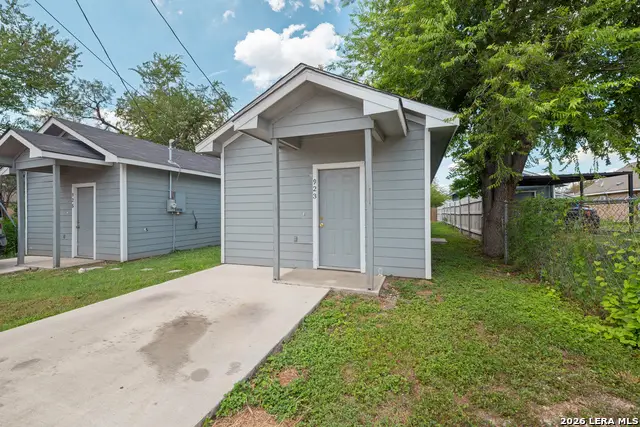 923 S San Joaquin Ave, San Antonio, TX 78237 - #2