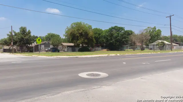 205 Odis, San Antonio, TX 78204 - #2