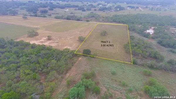 681 County Line Ln, San Antonio, TX 78223