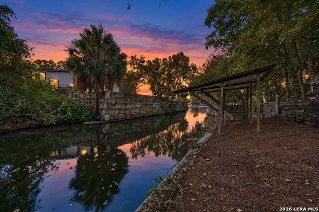 427 River Bend Dr, New Braunfels, TX 78130 - #1