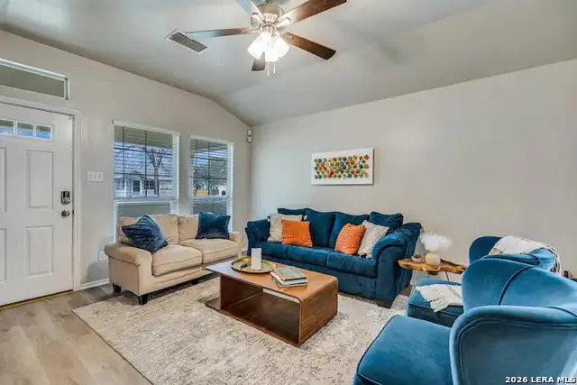 627 Claude W Black, San Antonio, TX 78203 - #3